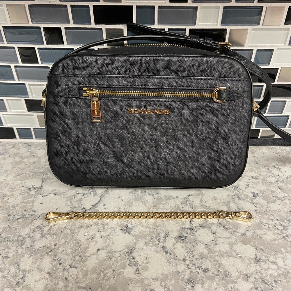 Michael Kors Black Jet Set Large Saffiano Leather Crossbody Bag - Picture 8 of 10